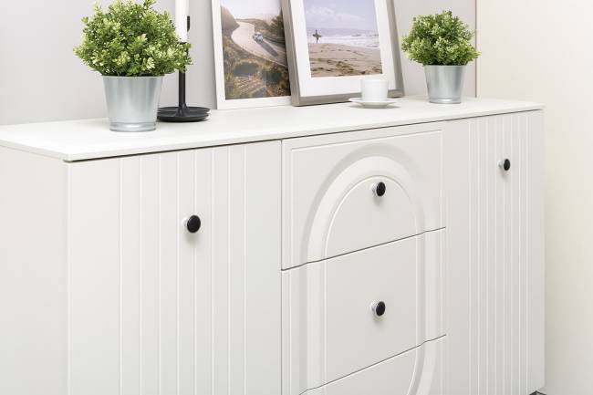 Валенсия два комода-тумбы и сервант три дверки № 123 цвет белый шагрень Валенсия два комода-тумбы и сервант три дверки № 123 цвет белый шагрень